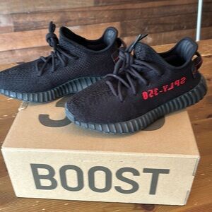 Boys size 5.5 Yeezy Adidas Boost
